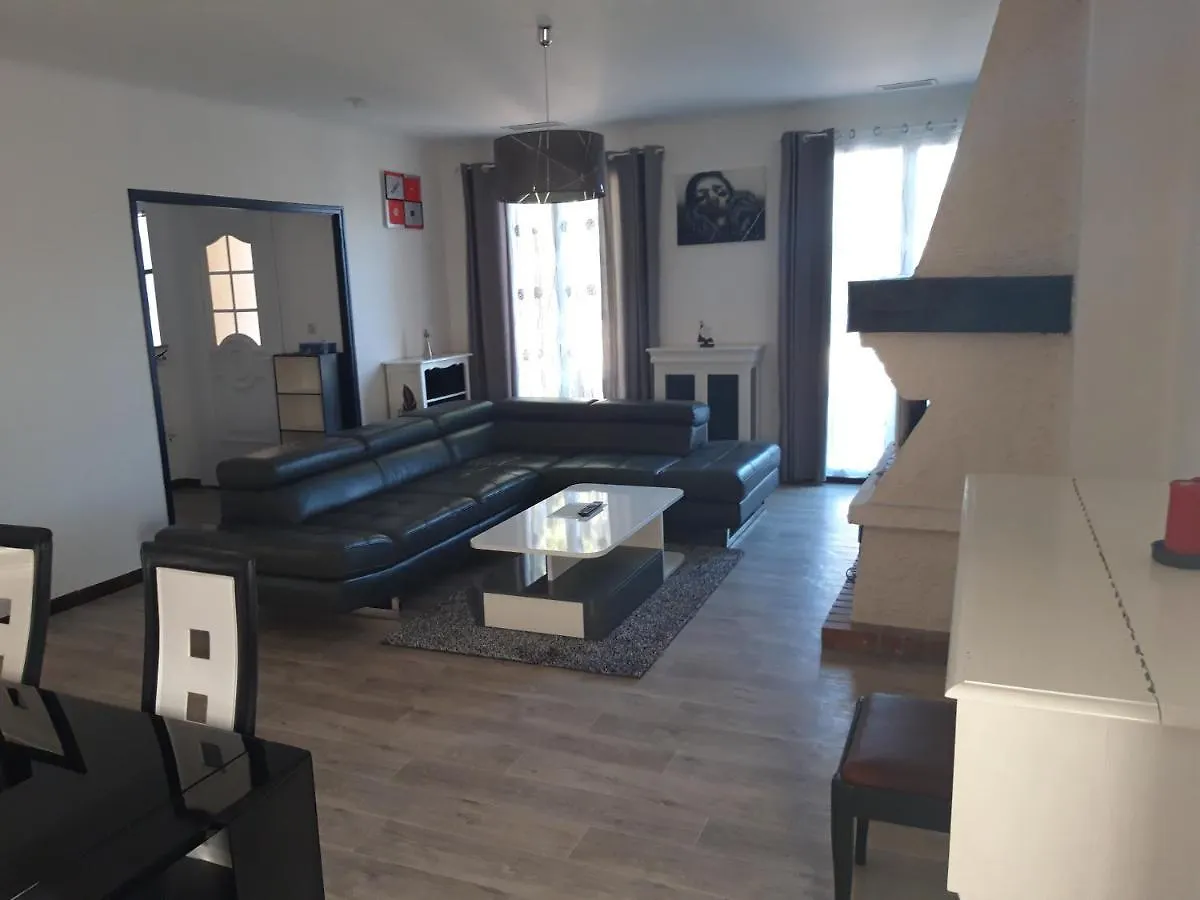 La Maison De Vacances 3 Chambres Sausset-les-Pins Apartment