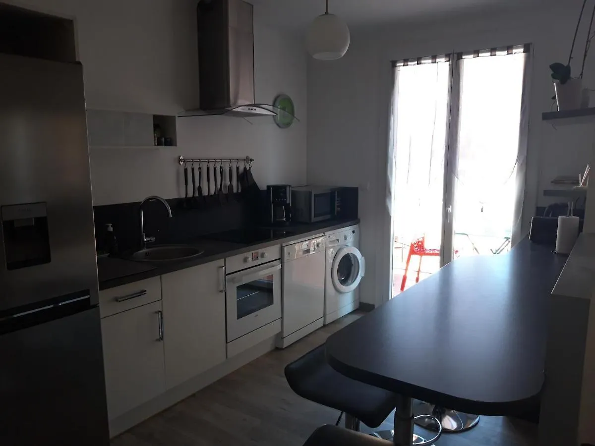 Apartment La Maison De Vacances 3 Chambres Sausset-les-Pins