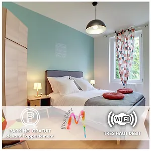 Stop Chez M Select Street Appartement Saint-Fons